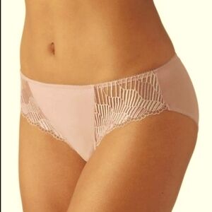 ✨️5/30 Wacoal bikini panties 7-L light pink NWOT